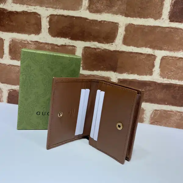 Gucci Diana card case wallet