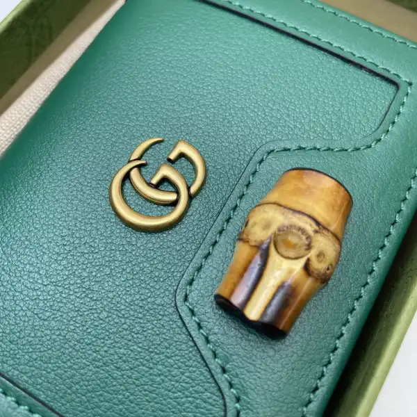 Cheap TO Gucci Diana card case wallet