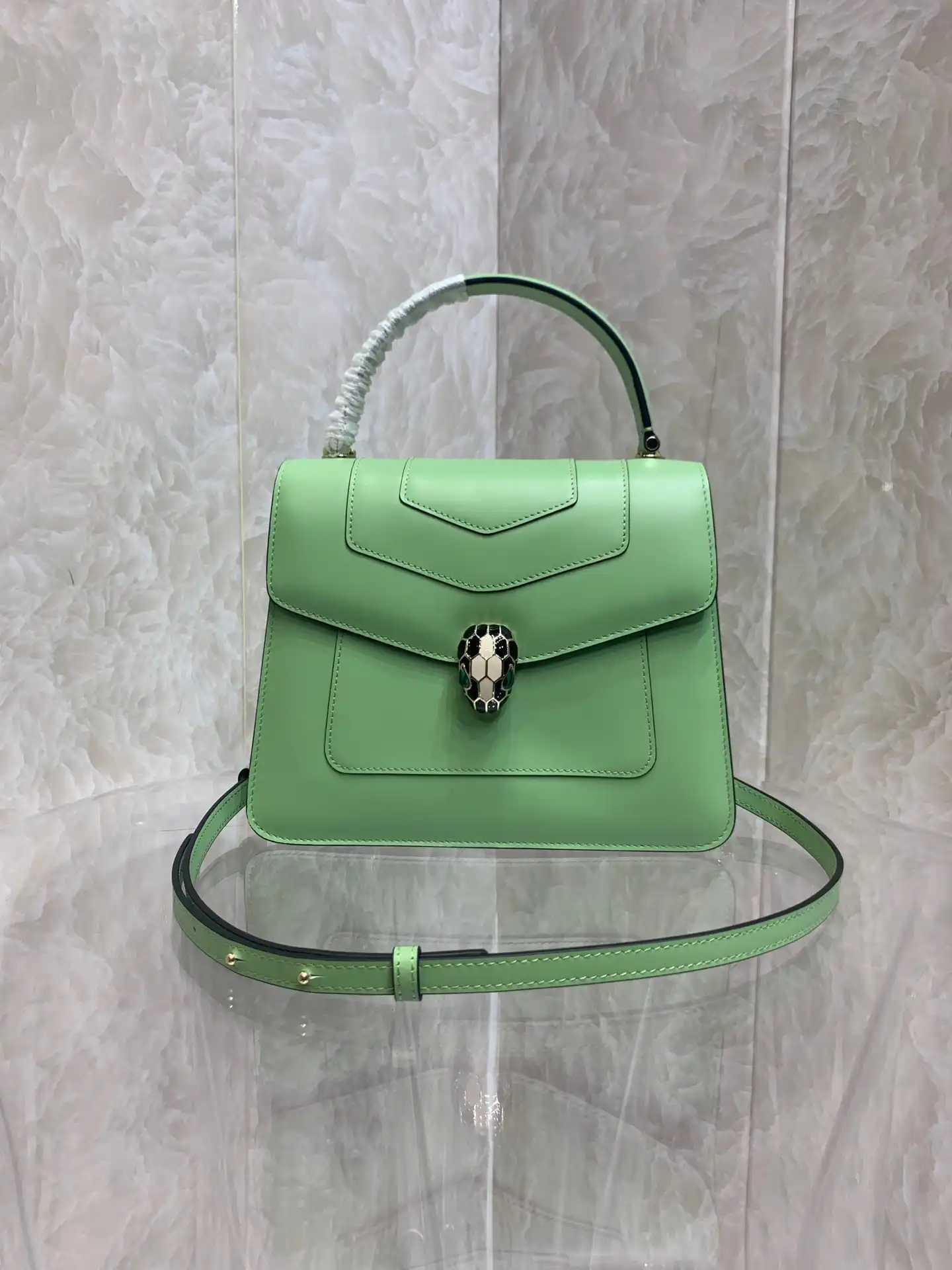 First bag ru BVLGARI SERPENTI FOREVER TOP HANDLE