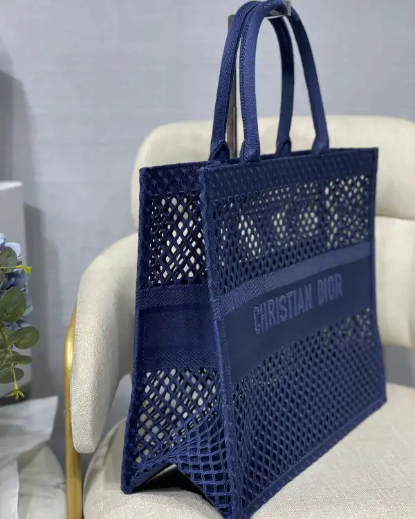 Large Diro Book Tote-42*35*18.5cm