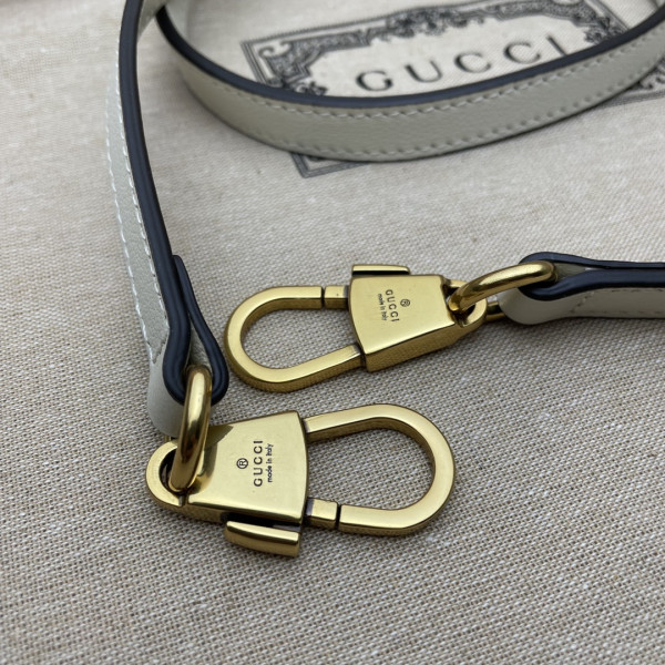 HOT SALE Gucci Diana small tote bag