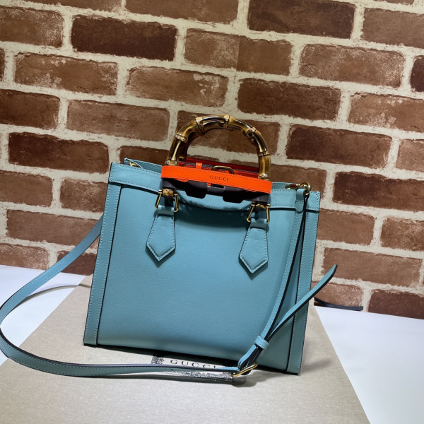 HOT SALE Gucci Diana small tote bag