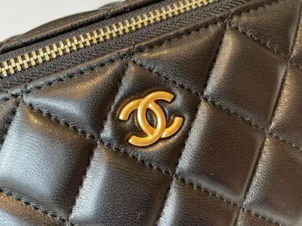 First Bag Ru CHANEL VANITY CASE