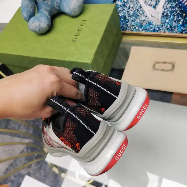 GUCCI Run sneaker