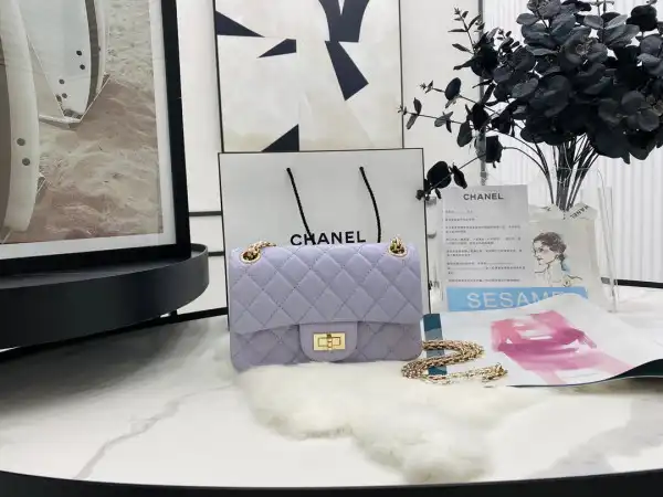 CHANEL MINI 2.55 HANDBAG