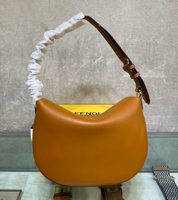 HOT SALE FENDI SMALL CROISSANT