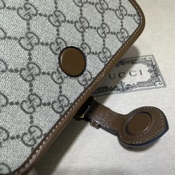 Affordable GUCCI Mini shoulder bag with Interlocking G