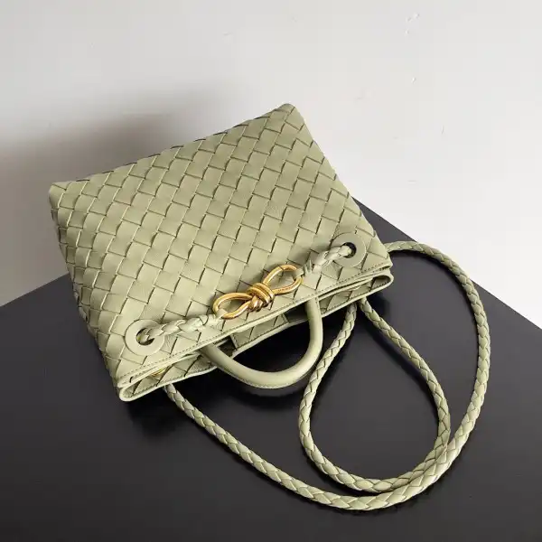 Yupoo bagsoffer BOTTEGA VENETA MEDIUM ANDIAMO