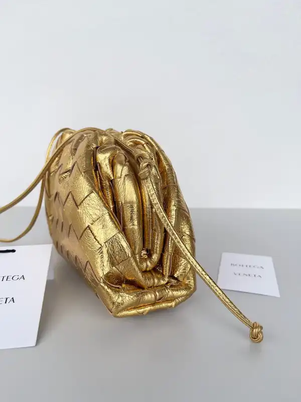 Frstbag ru BOTTEGA VENETA MINI POUCH