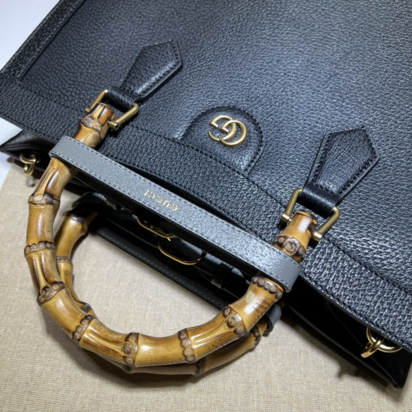 Gucci Diana medium tote bag