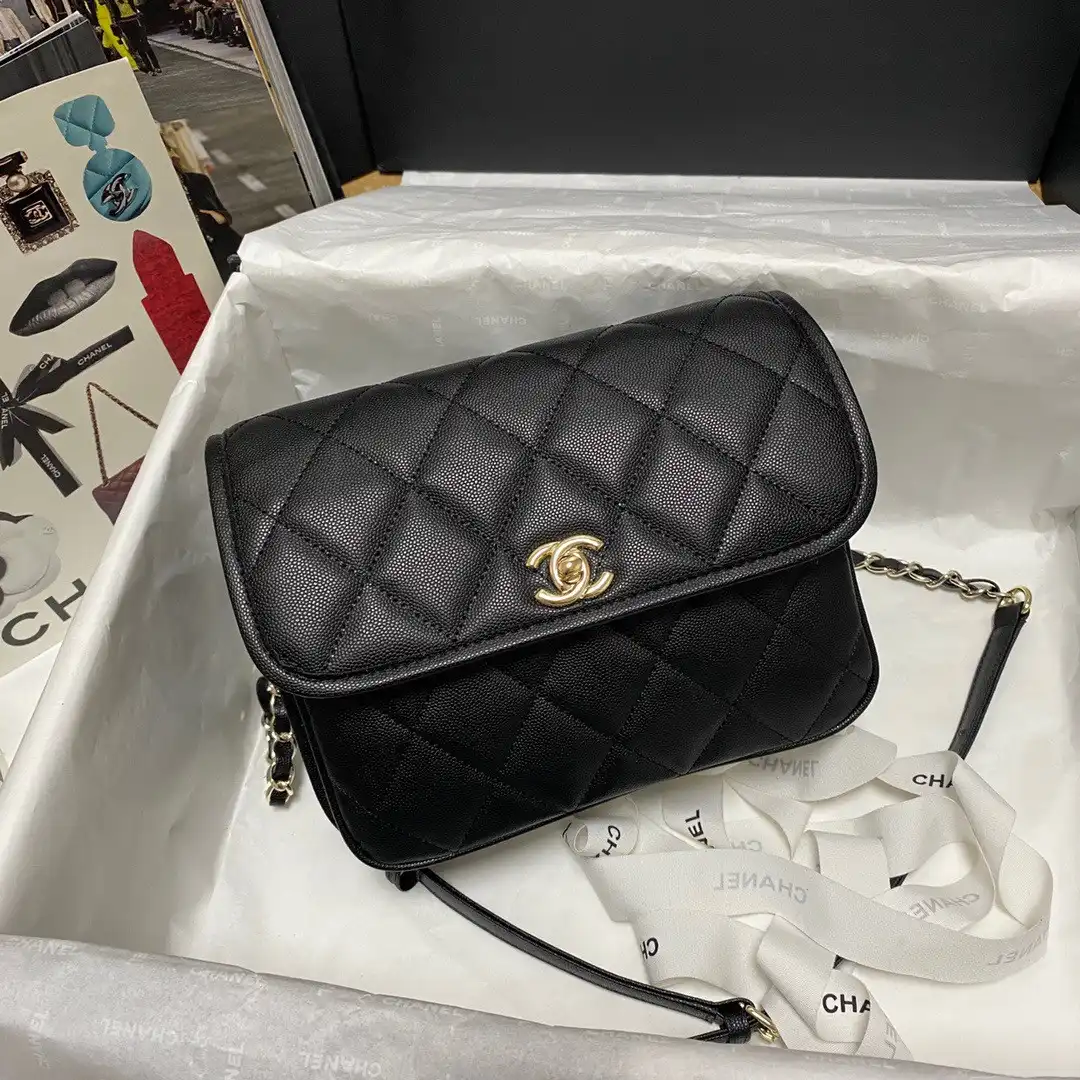 CHANEL SMALL MESSENGER BAG