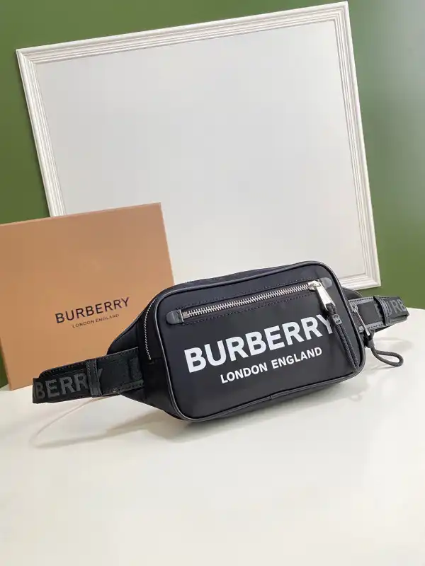 Firstbag Ru BURBERRY BUM BAG