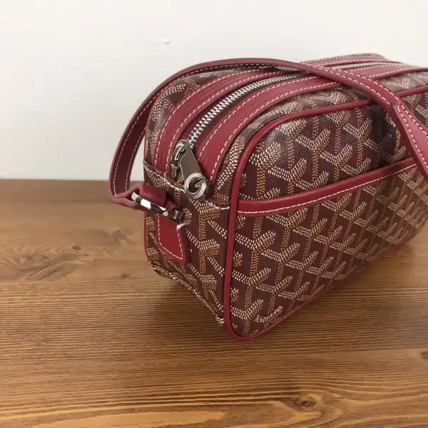 GOYARD CAPVERT BAG