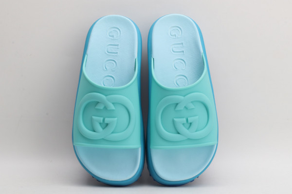 HOT SALE GUCCI slide with Interlocking G