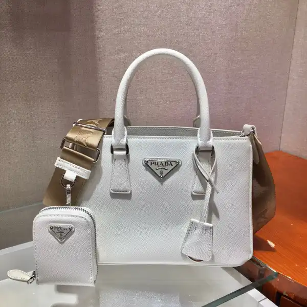 Bagsoffer PRADA GALLERIA