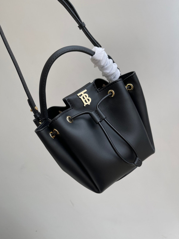 HOT SALE BURBERRY Bucket Bag