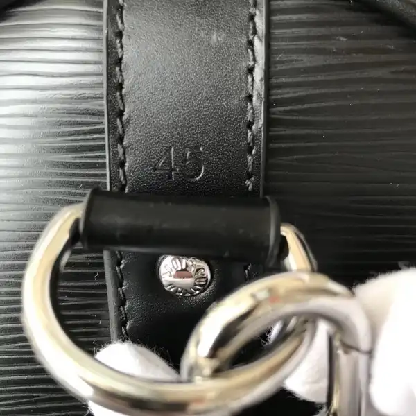 Louis Vuitton keepall 45