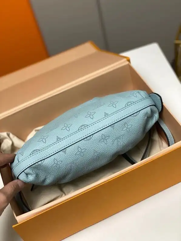 Frstbag ru LOUIS VUITTON SCALA MINI POUCH