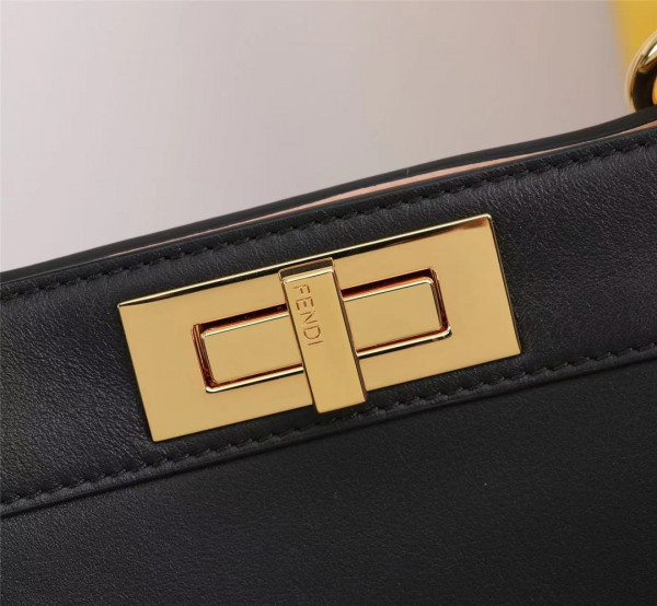 HOT SALE Fendi Peekaboo ISeeU Medium