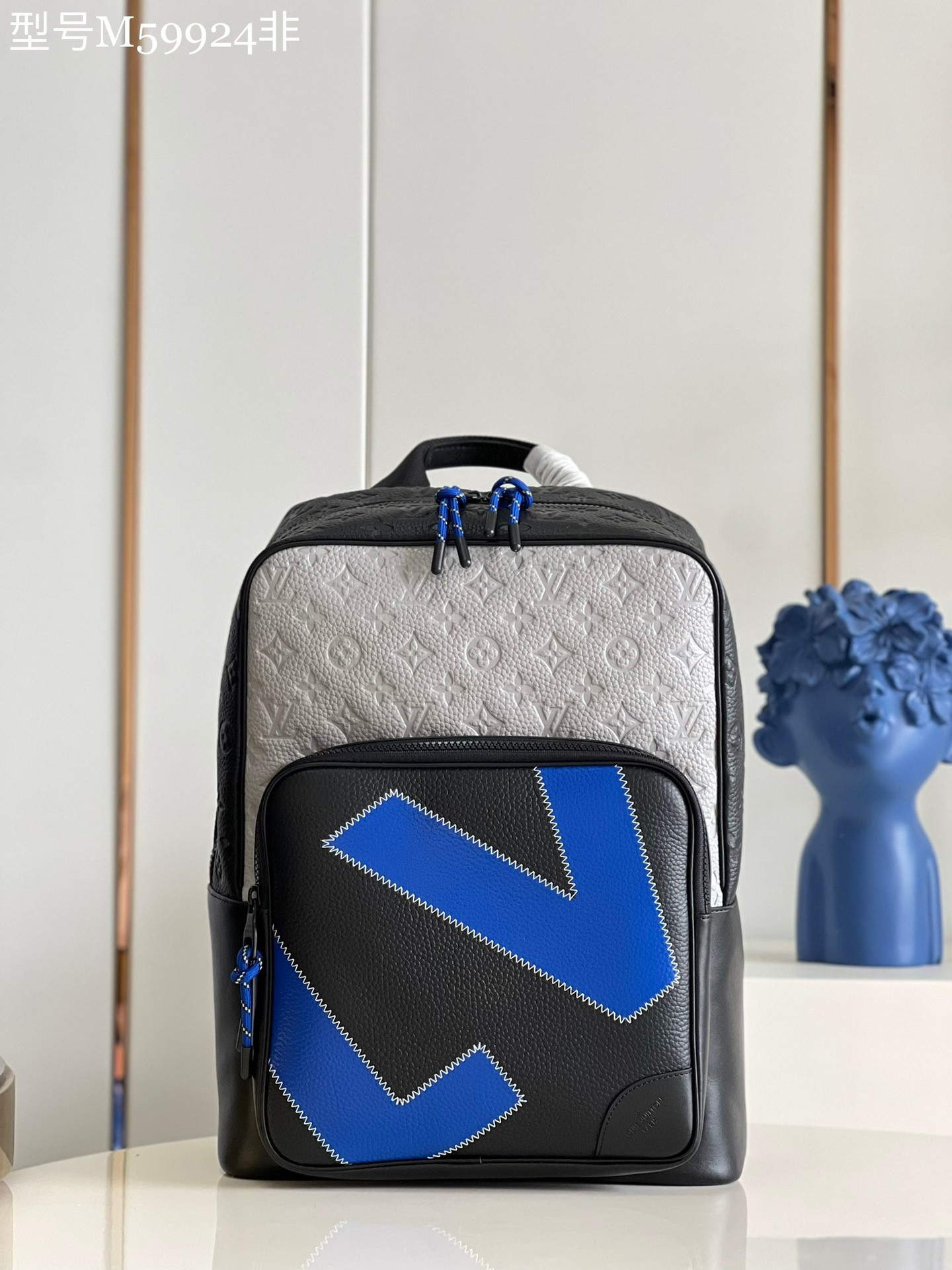 [FREE SHIPPING] Louis Vuitton DEAN BACKPACK