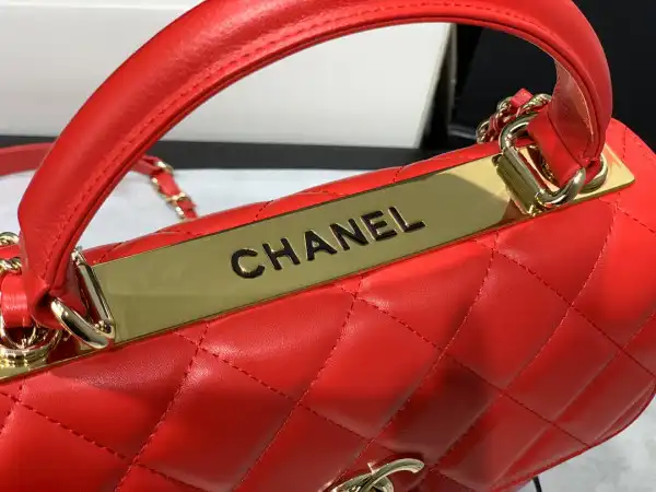 CHANEL TRENDY BAG