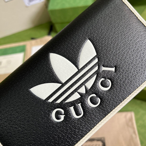 HOT SALE Adidas x Gucci wallet with chain