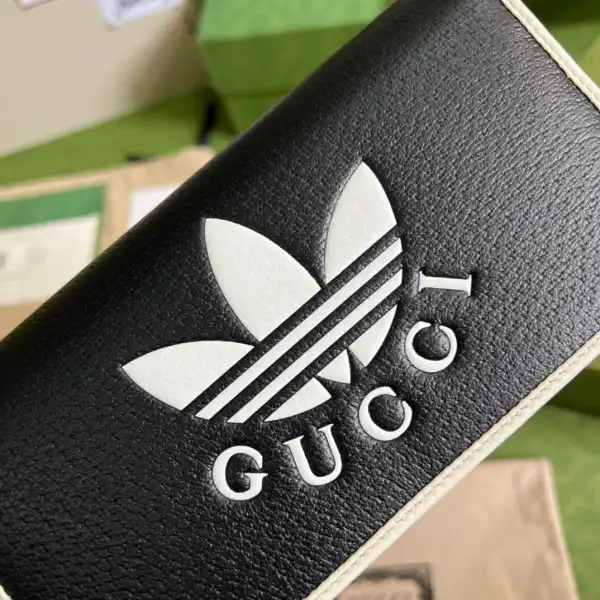 Adidas x Gucci wallet with chain