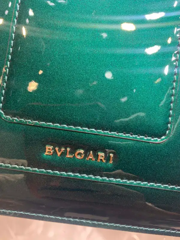 Bagsoffer BVLGARI SERPENTI FOREVER TOP HANDLE