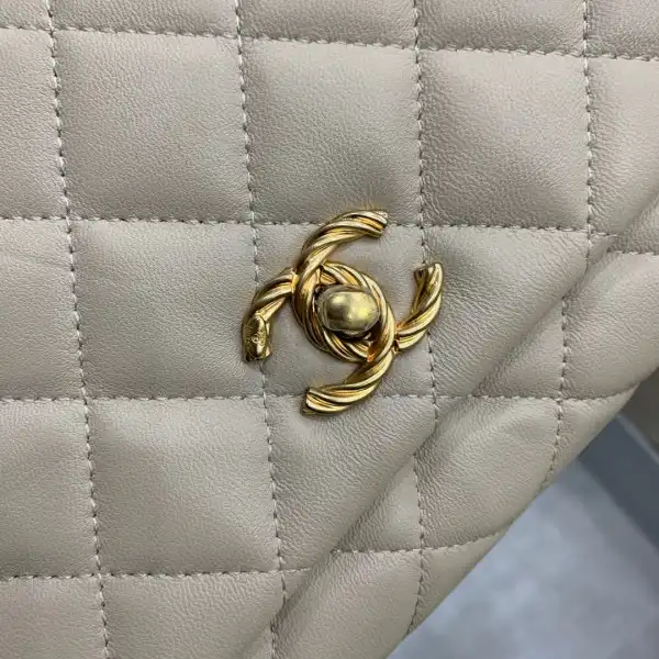 CHANEL FLAP BAG