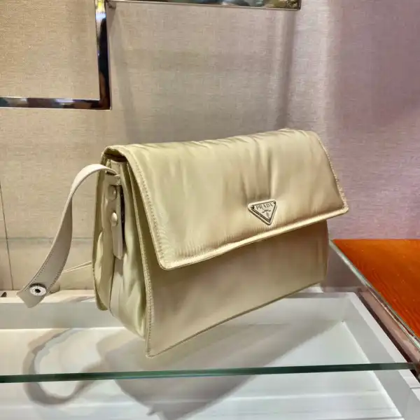 Yupoo bagsoffer PRADA Medium padded nylon shoulder bag