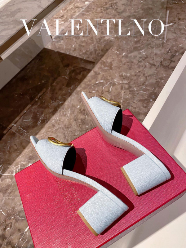 HOT SALE VALENTINO VLOGO SIGNATURE SLIDE SANDAL