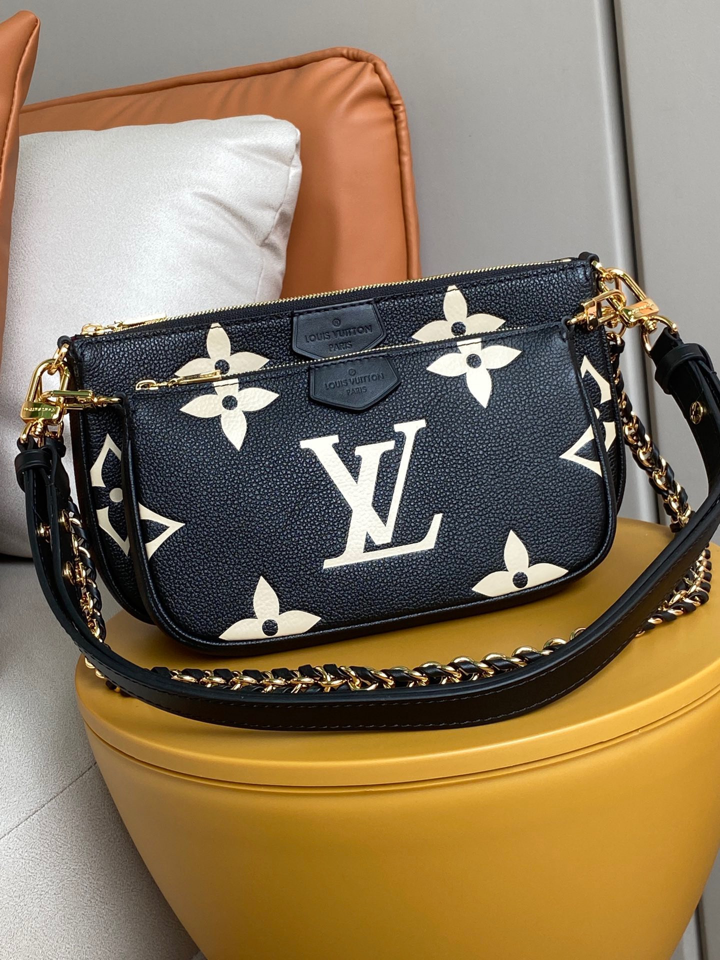 HOT SALE LOUIS VUITTON MULTI POCHETTE ACCESSOIRES