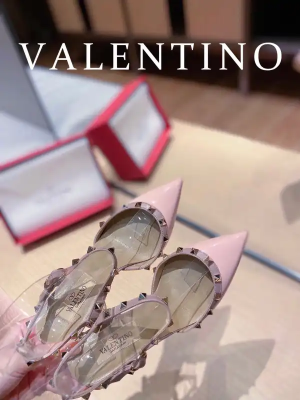 Bagsoffer yupoo VALENTINO ROCKSTUD SANDAL