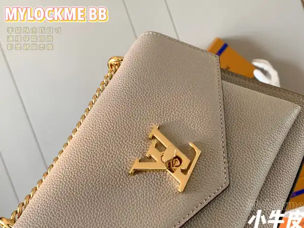 First Bag Ru LOUIS VUITTON MYLOCKME CHAIN BAG