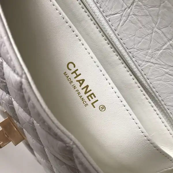 CHANEL CHANELUTCH