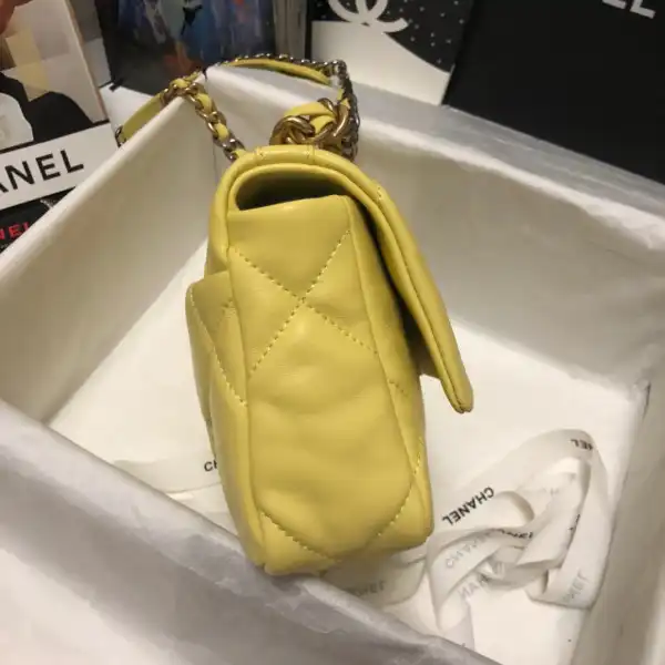 Frstbag ru CHANEL 19 FLAP BAG