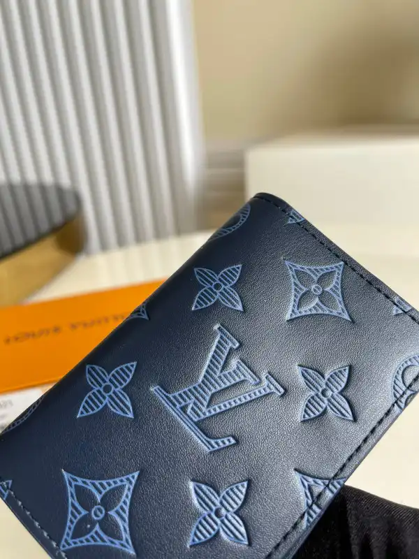 First bag ru LOUIS VUITTON POCKET ORGANIZER