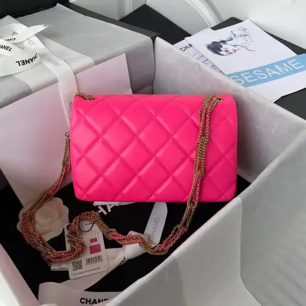 CHANEL SMALL FLAP BAG