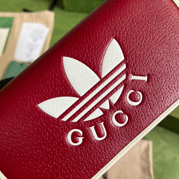 HOT SALE Adidas x Gucci wallet with chain