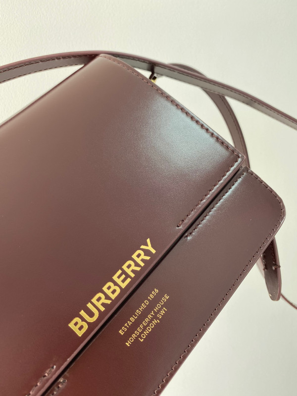 HOT SALE BURBERRY Small Leather Grace Bag