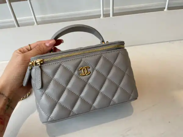 CHANEL VANITY CASE