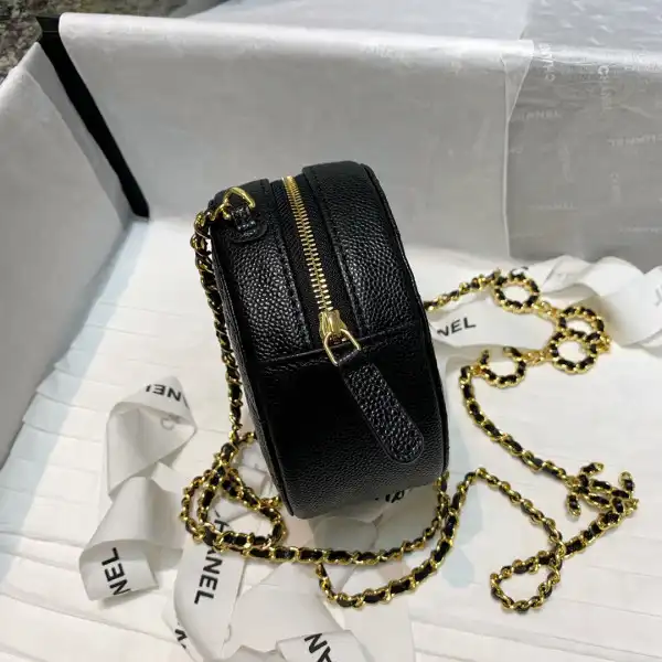 CHANEL ROUND BAG