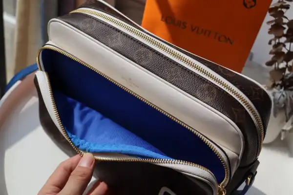 Frstbag ru LOUIS VUITTON LVXNBA NIL MESSENGER