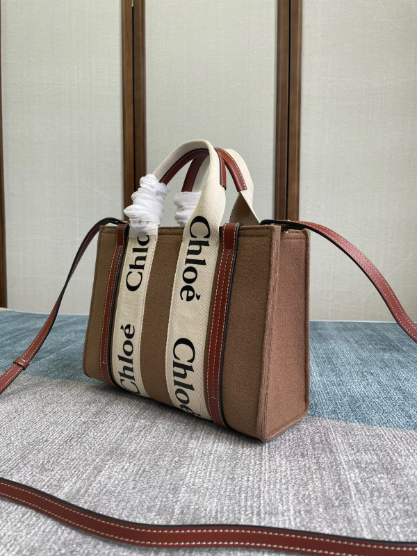 HOT SALE CHLOÉ SMALL WOODY TOTE BAG WITH STRAP