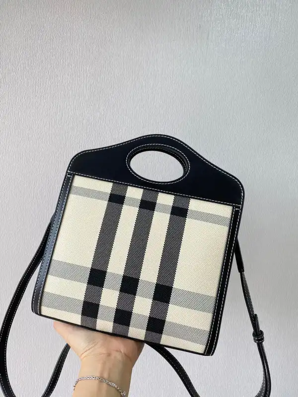 BURBERRY Pocket Bag