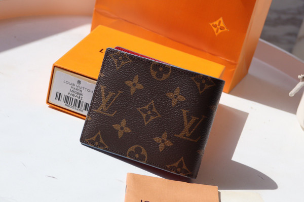 HOT SALE LOUIS VUITTON LVXNBA MULTIPLE WALLET