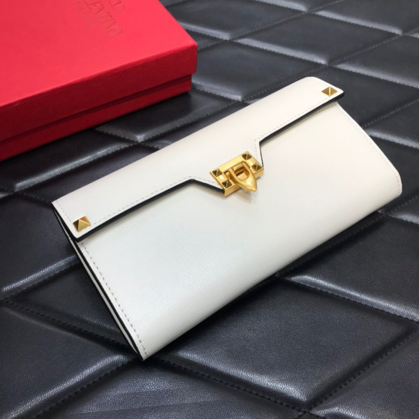 HOT SALE VALENTINO ROCKSTUD WALLET