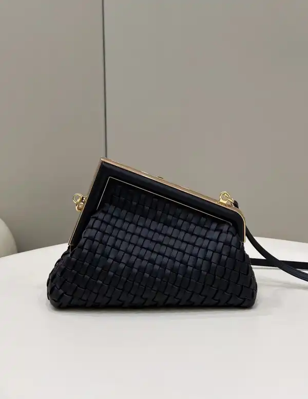 Bagsoffer yupoo FENDI FIRST-32.5-15-23.5cm