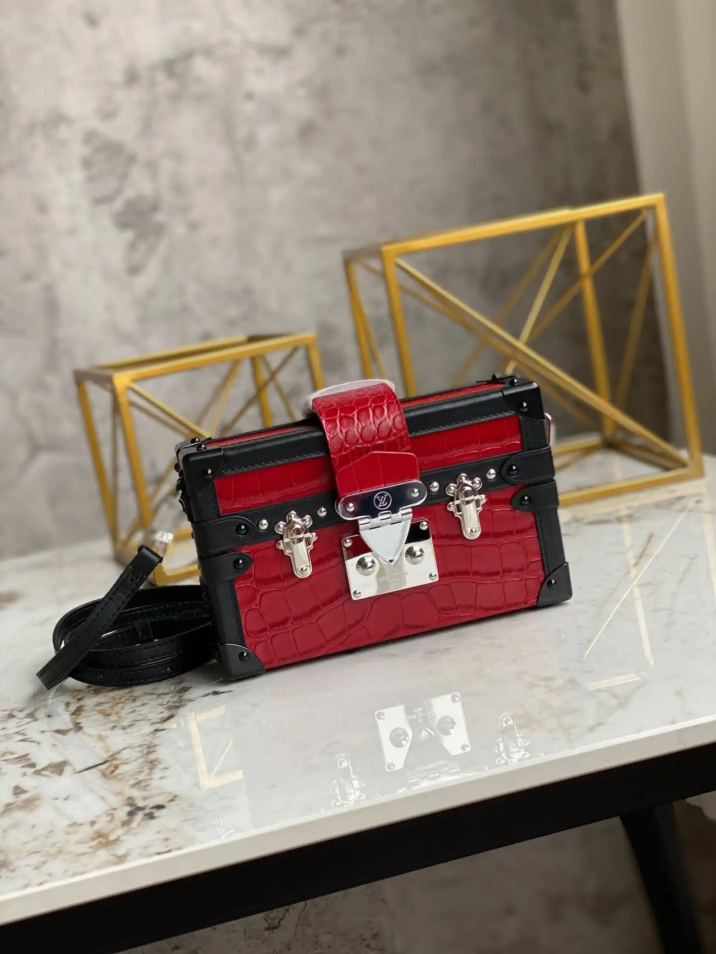 Cheap LOUIS VUITTON PETITE MALLE