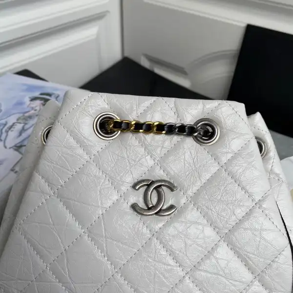 First bag ru CHANEL GABRIELLE BACKPACK